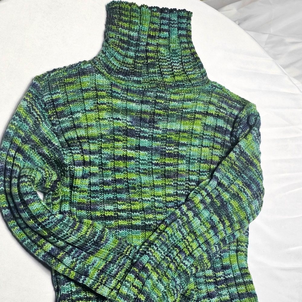 No boundaries Turtleneck sweater